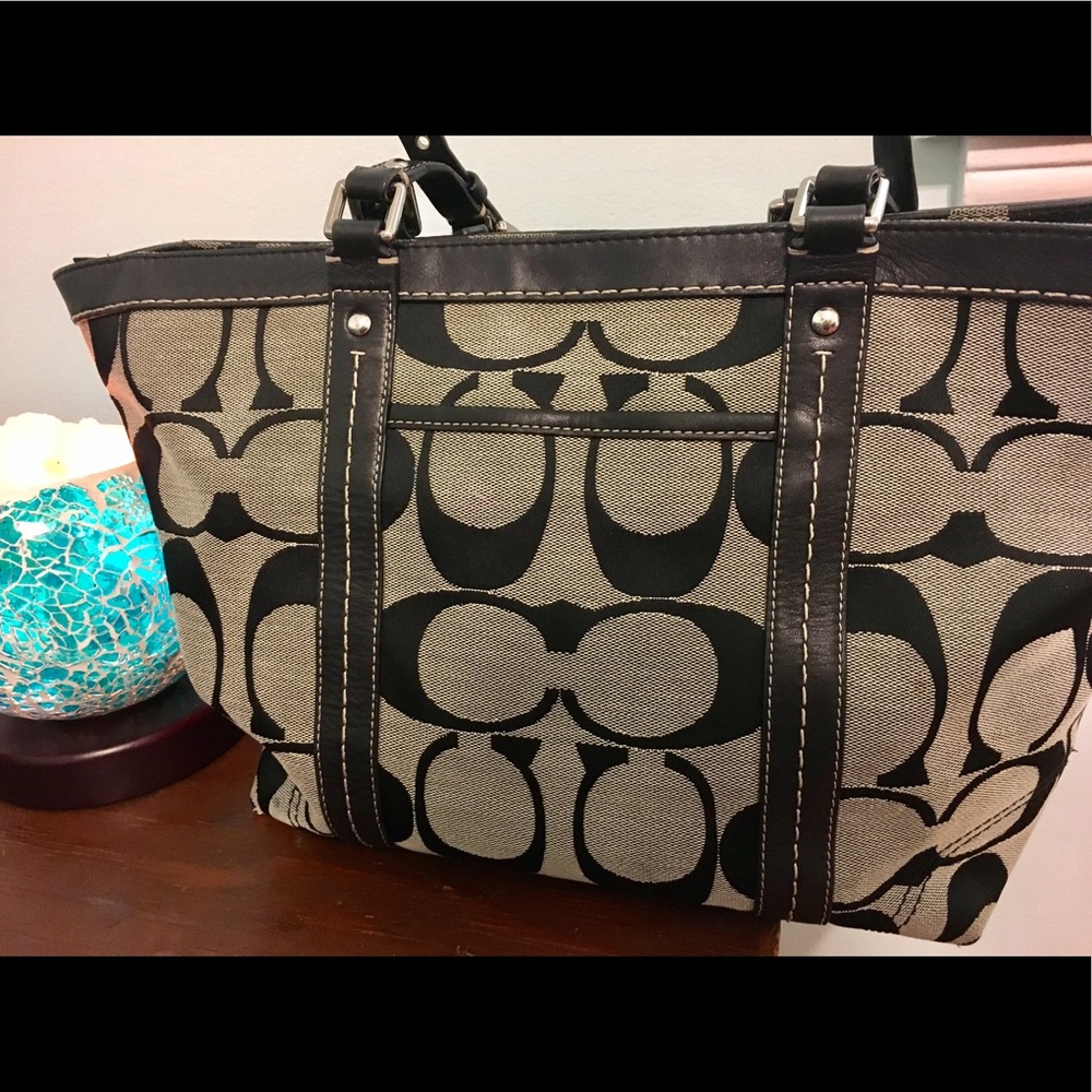Coach Shoulder Bag