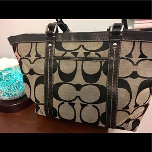 Coach Shoulder Bag