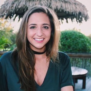 Meet your Posher, Caroline