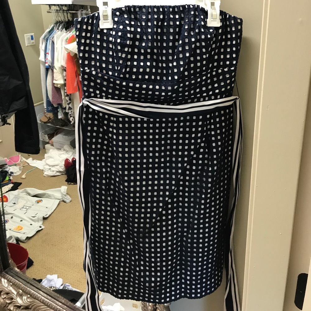 Vineyard Vines dress