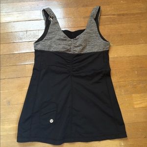 Lululemon- Black and Grey Tank