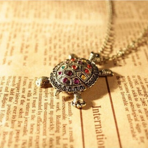 Turtle Necklace Crystal Pendant Chain Turtle - Picture 3 of 7