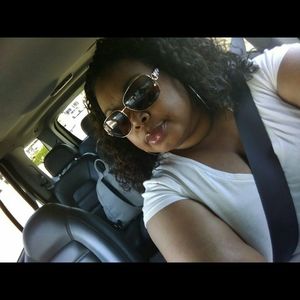 Meet your Posher, Jasmyn martinique