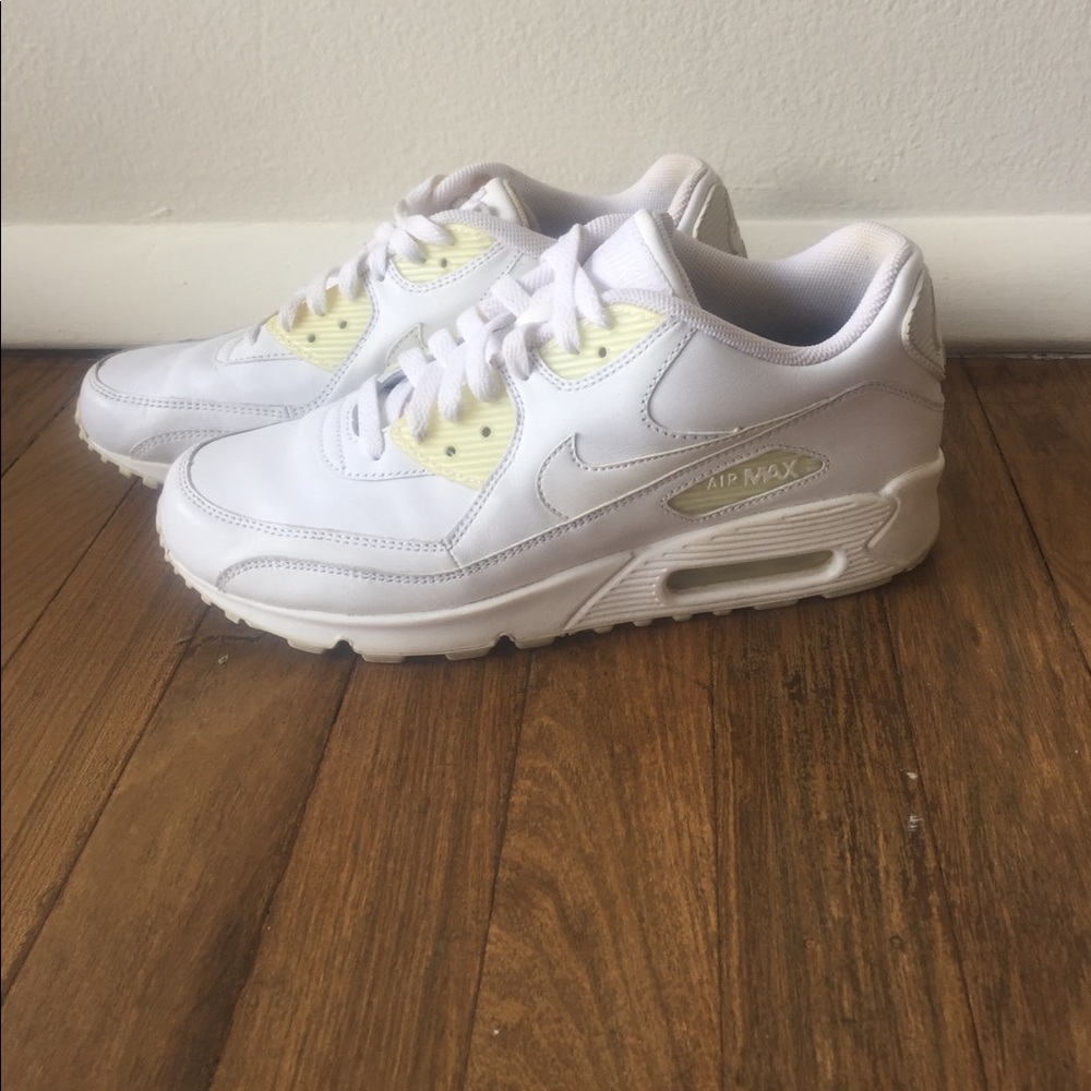 Nike Air Max White Sneakers Size 9 US