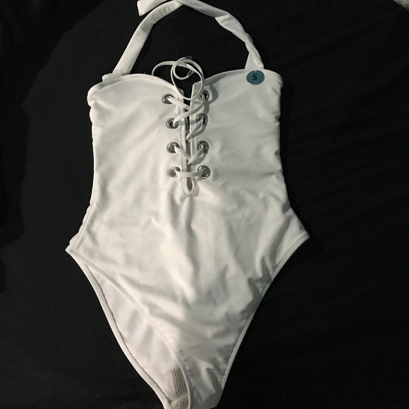 Brand new one piece swimsuit! Never worn! - Picture 1 of 2