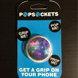 galaxy POPSOCKET! selling fast!