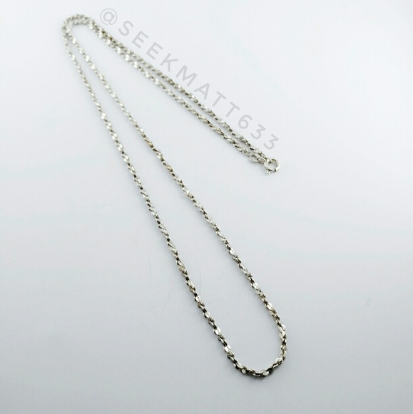 Sterling silver twisted Chain stamped 925 - Picture 2 of 3