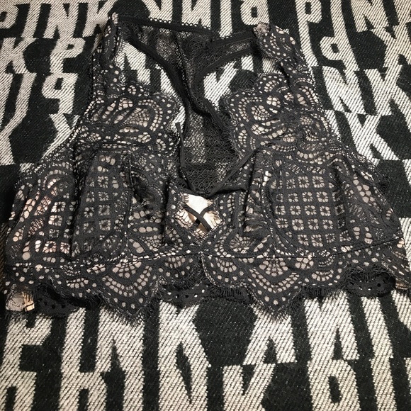 SALE VS DREAM ANGEL BRALETTE NWT - Picture 4 of 7
