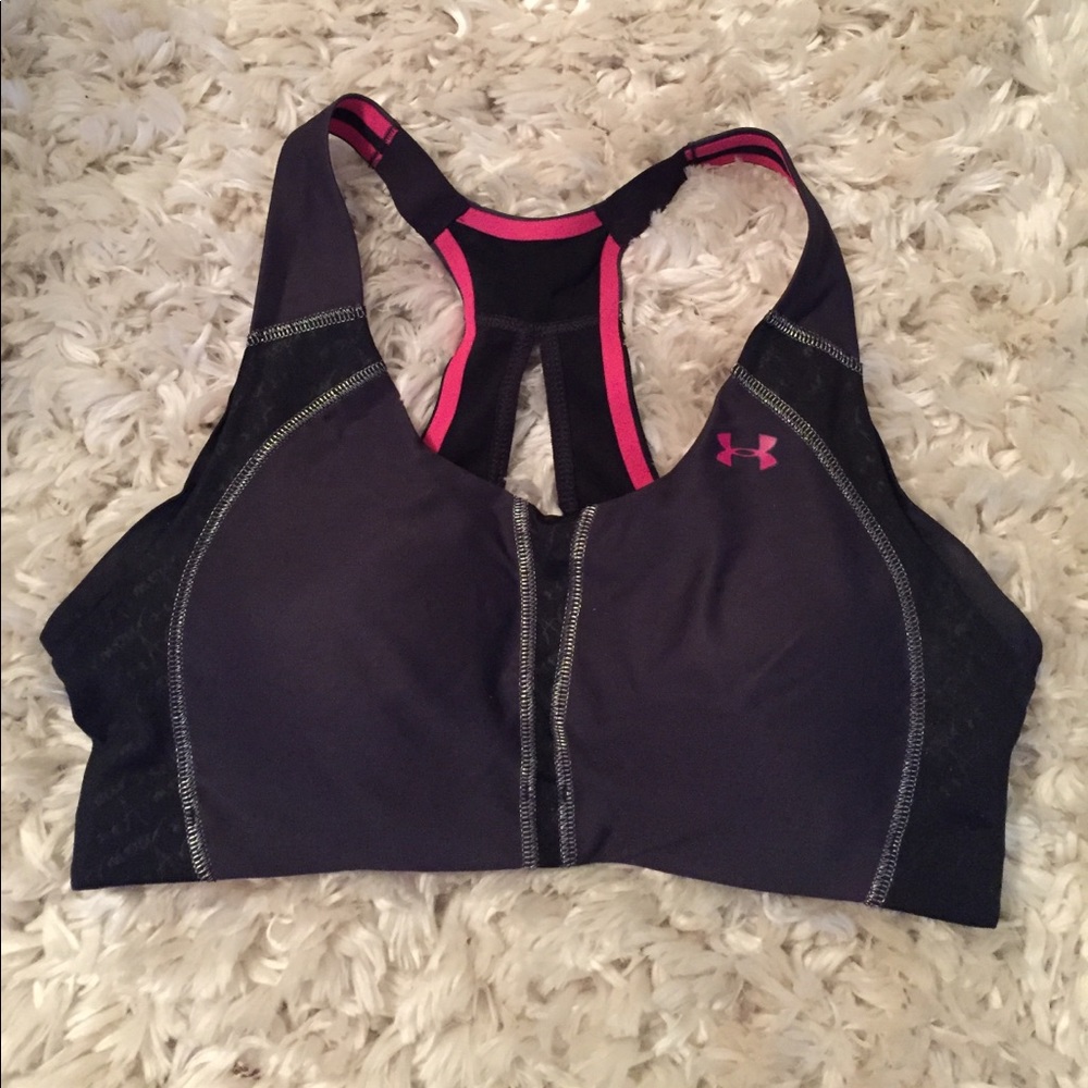 34C Under Armour sports bra