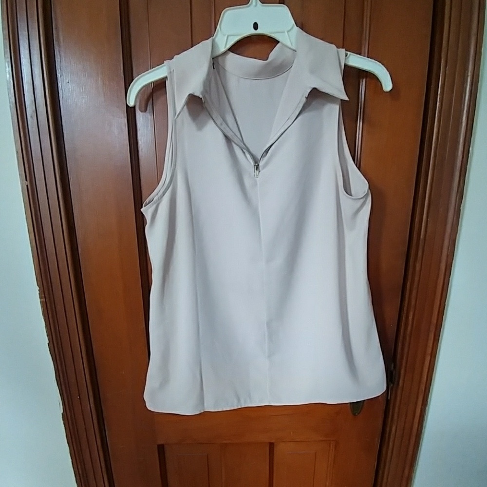 Tan Sleeveless Collared Blouse
