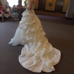 David's bridal wedding dress