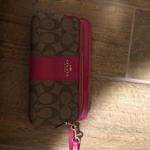 Coach wristlet