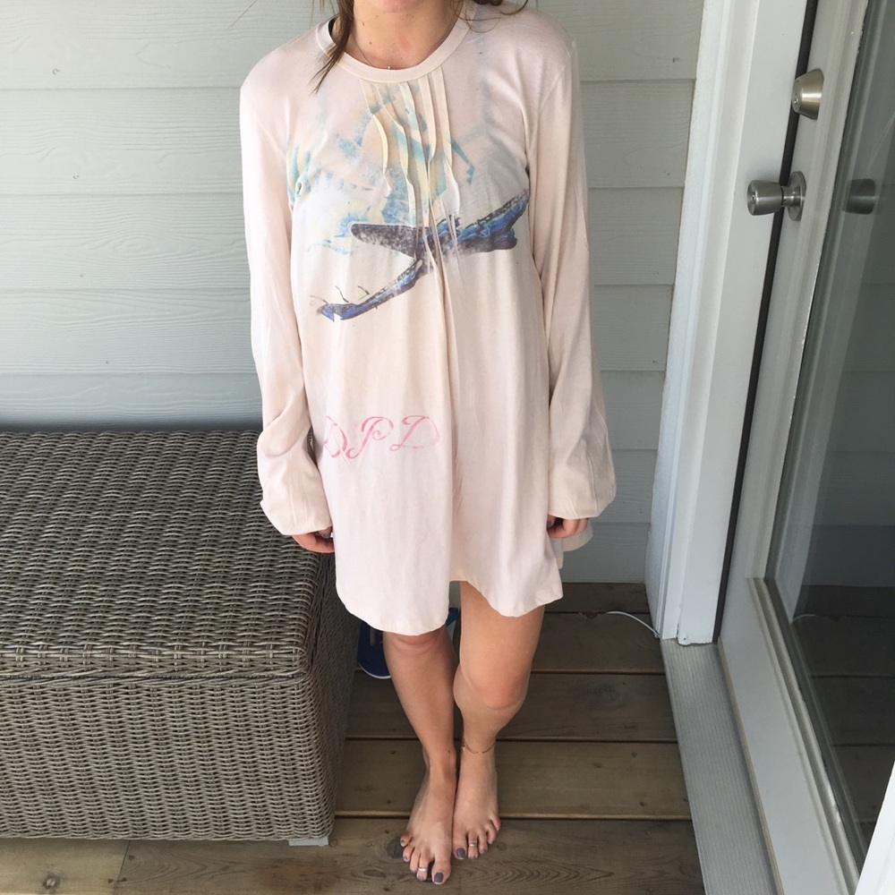 Johnny Was long sleeve screen printed mini dress