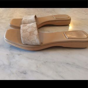 Gucci wooden square toe slides clog sandals 6.5/7