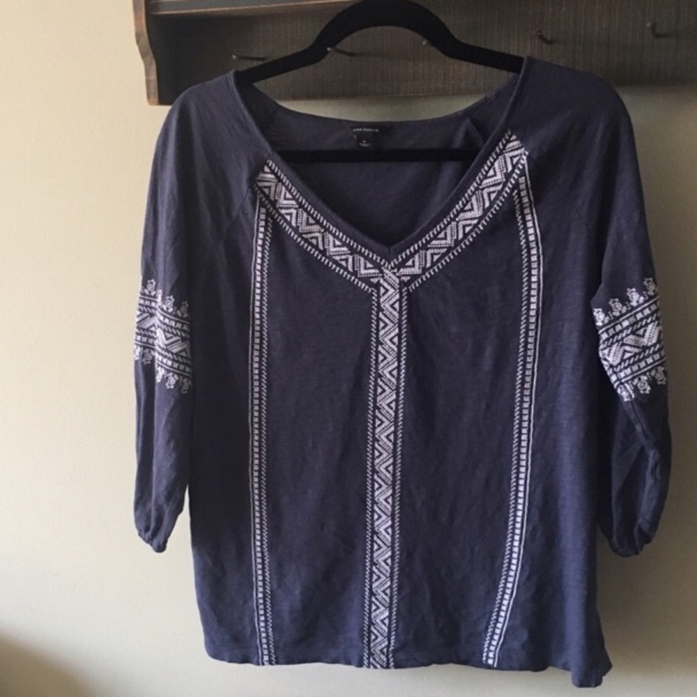 Ann Taylor Casual Embroidered Top with 3/4 Sleeve