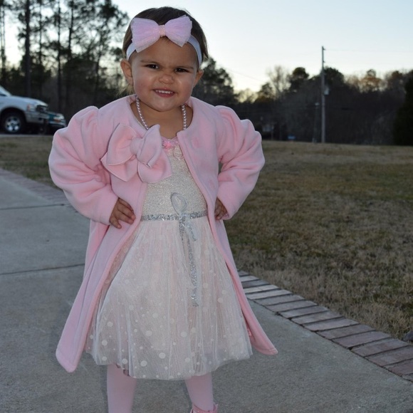 Adorable party Dress! - Picture 1 of 2