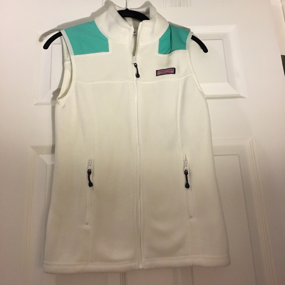 Vineyard Vines teal and white vest