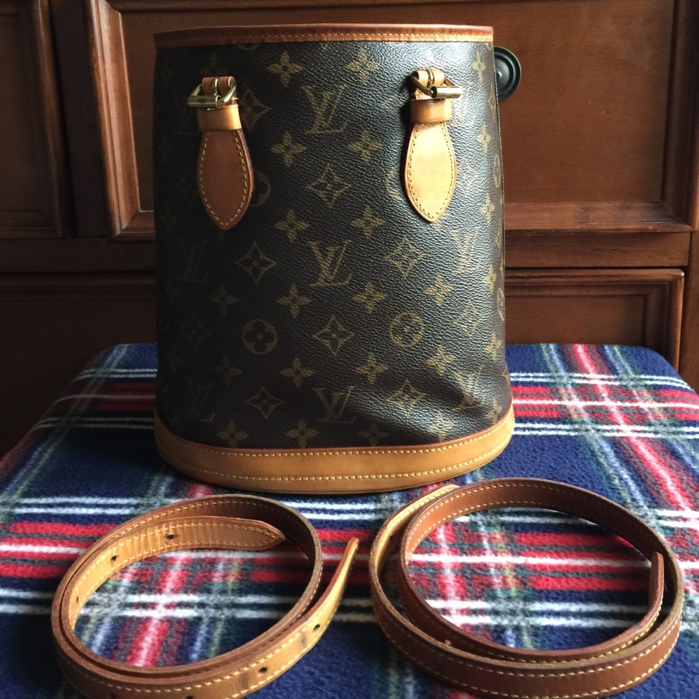 Authentic Louis Vuitton Bucket Handbag