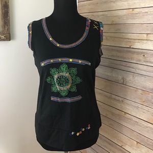 Super cute detailed tank