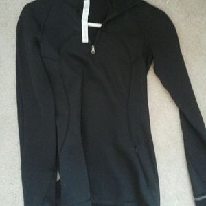 Black Lulumeon half zip