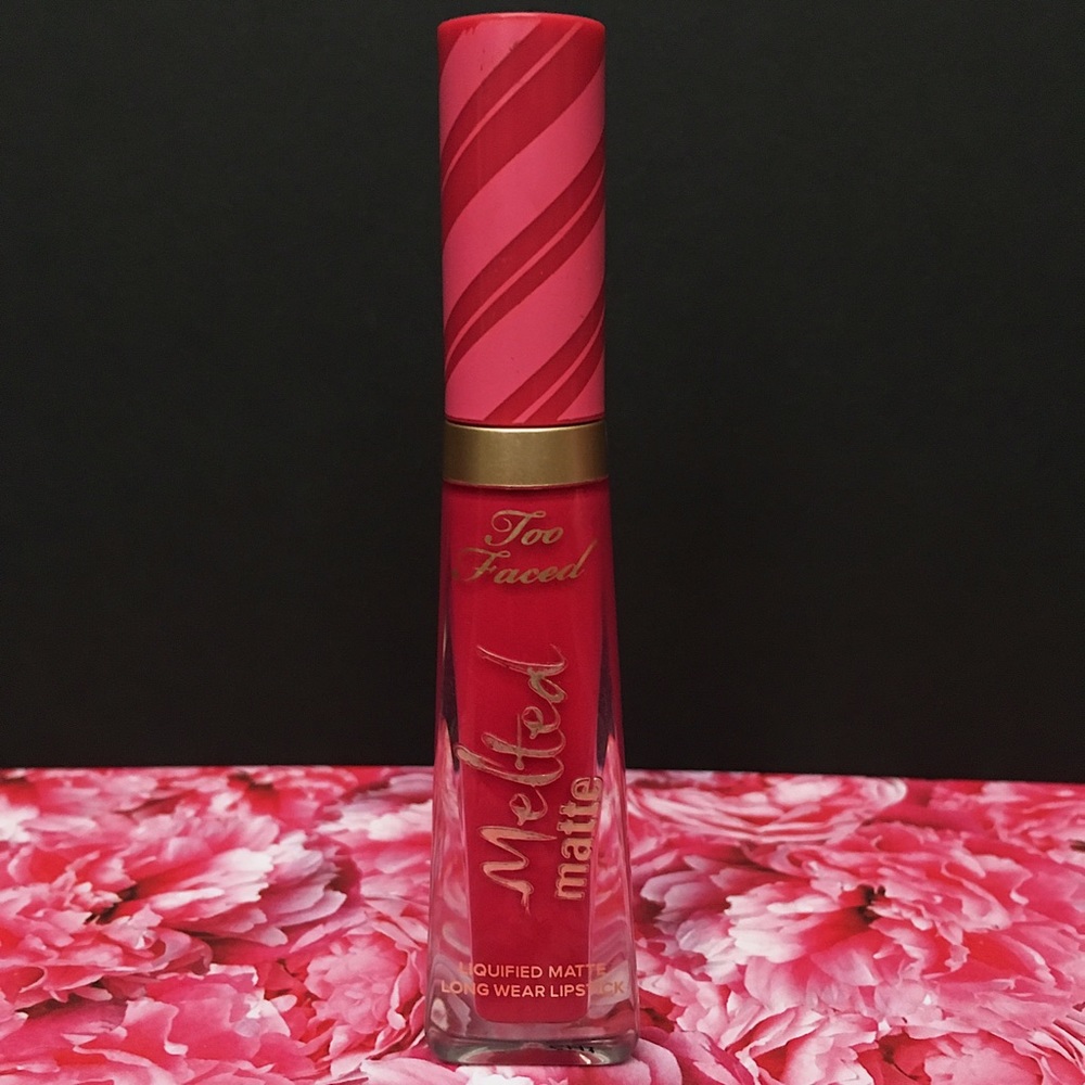 Too Faced - "Candy Cane"