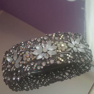 Gorgeous hair clip