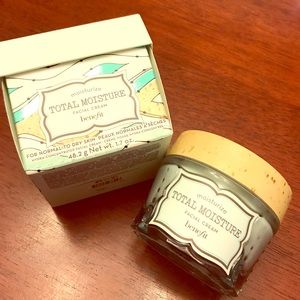 Benefit total moisture facial cream