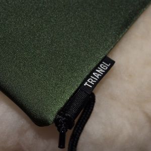Triangl neoprene bag 🌊