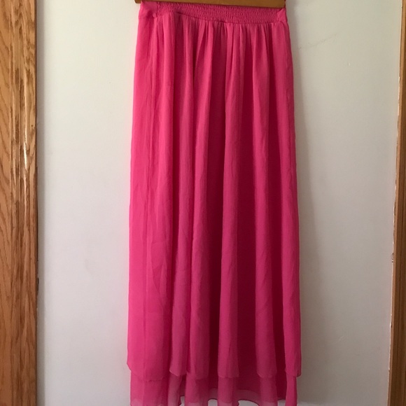 Pink Chiffon Layered Skirt - Picture 2 of 3