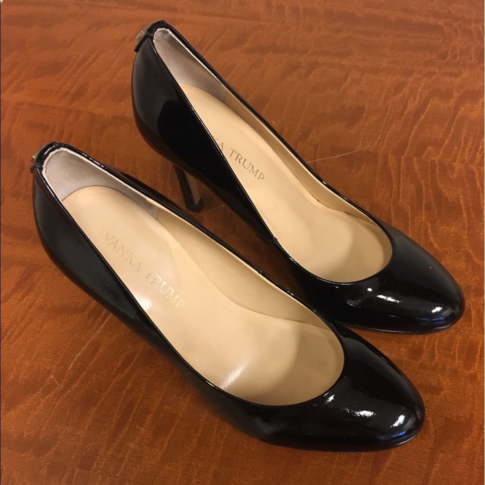 Ivanka Trump black patent leather heels