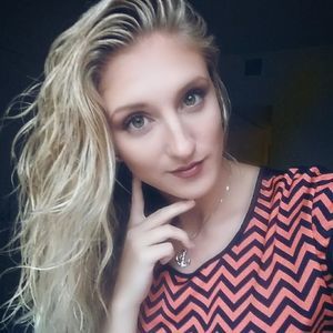 Meet your Posher, Regina