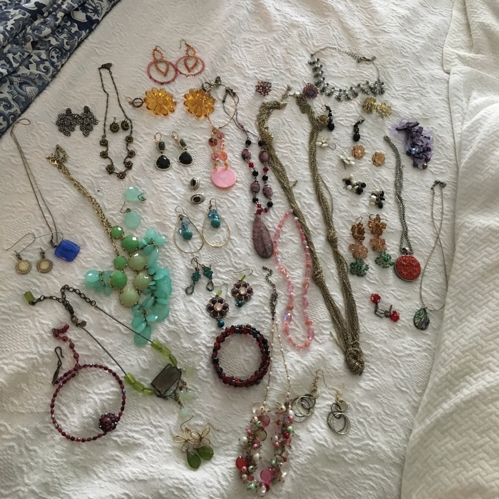 Huge lot! Get it all! Make an offer 💖