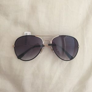 Banana Republic aviator sunglasses