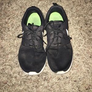 Nike Roshes