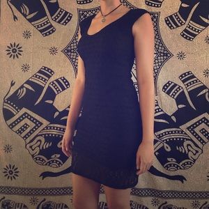 Little black dress with crotchet outer fabric