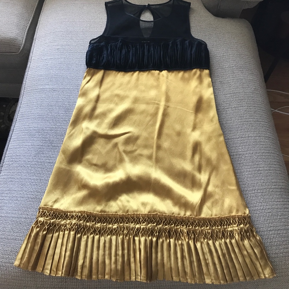 Beautiful Gold and black dress!