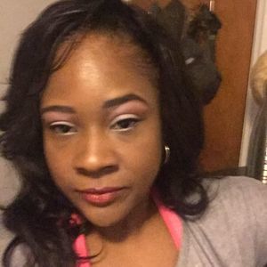 Meet your Posher, Bobbie