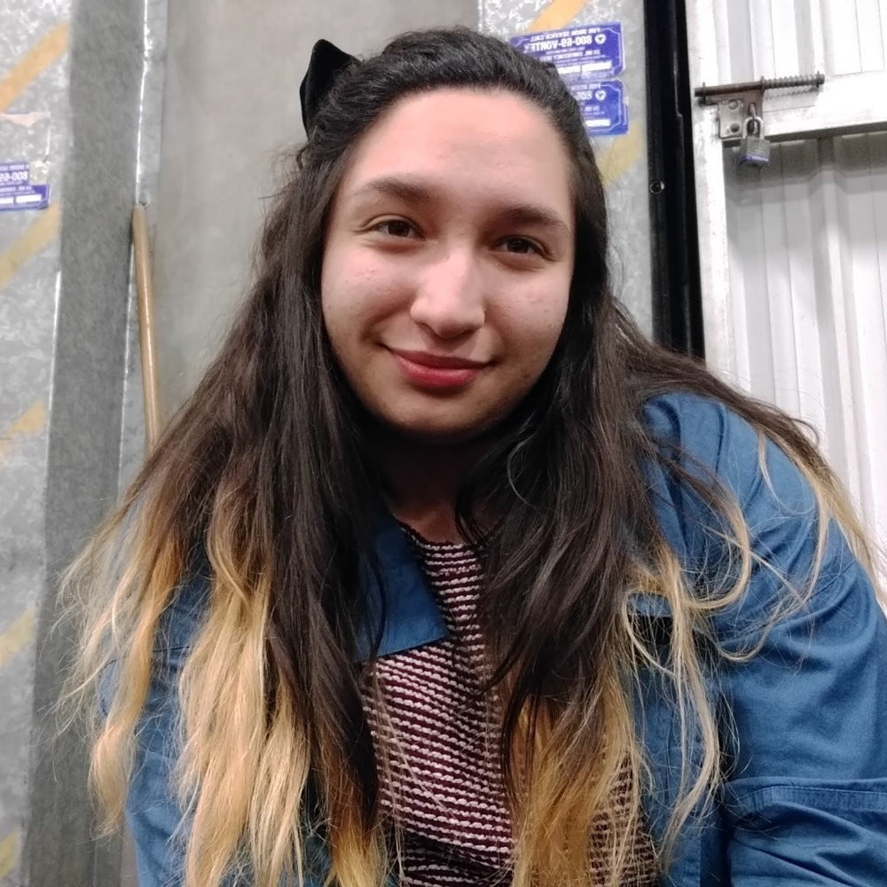 Meet your Posher, Andrea