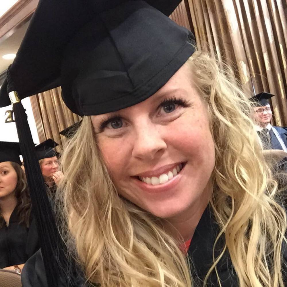 Meet your Posher, Danielle