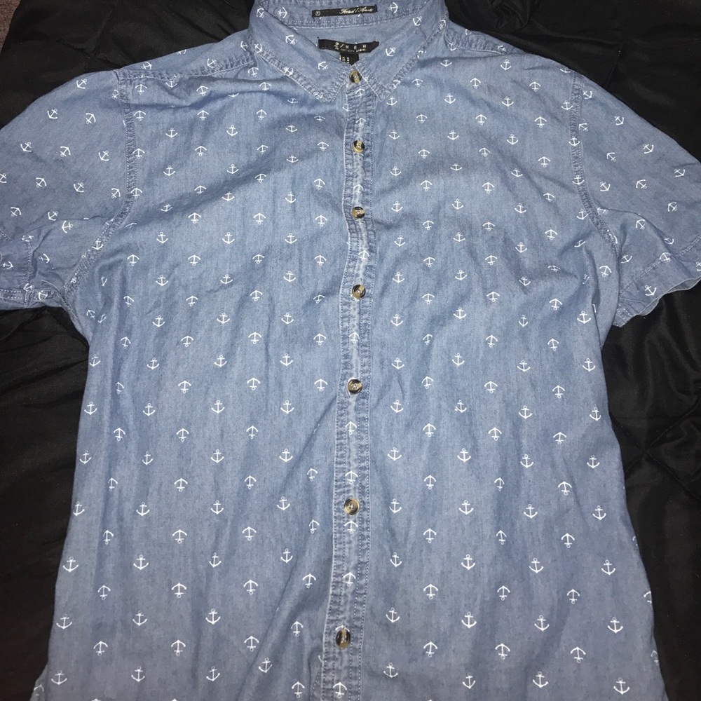 Forever 21 button down vintage anchor shirt !
