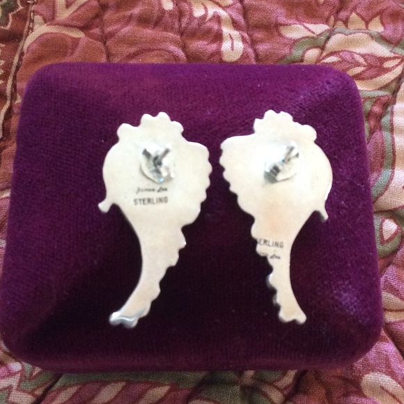 Navajo Silversmith James Lee - Sterling Earrings - Picture 2 of 2