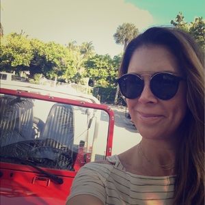 Meet your Posher, Leni