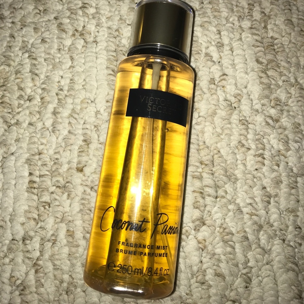 Victoria's Secret fragrance mist