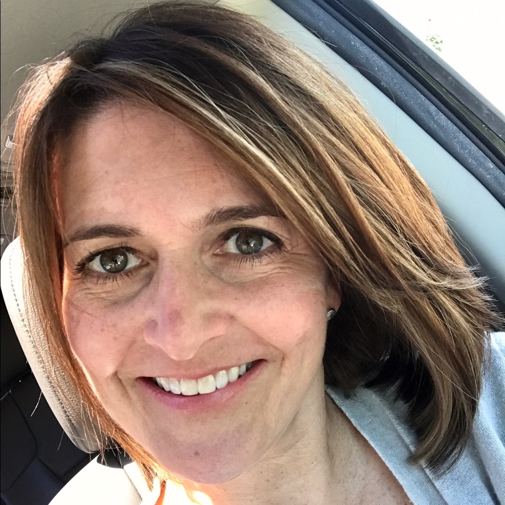 Meet your Posher, Lisa