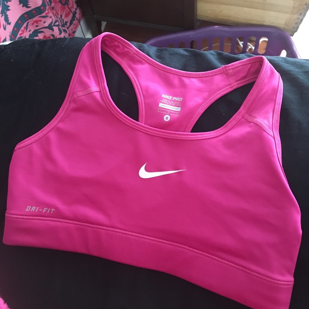 NIKE SPORTS BRA
