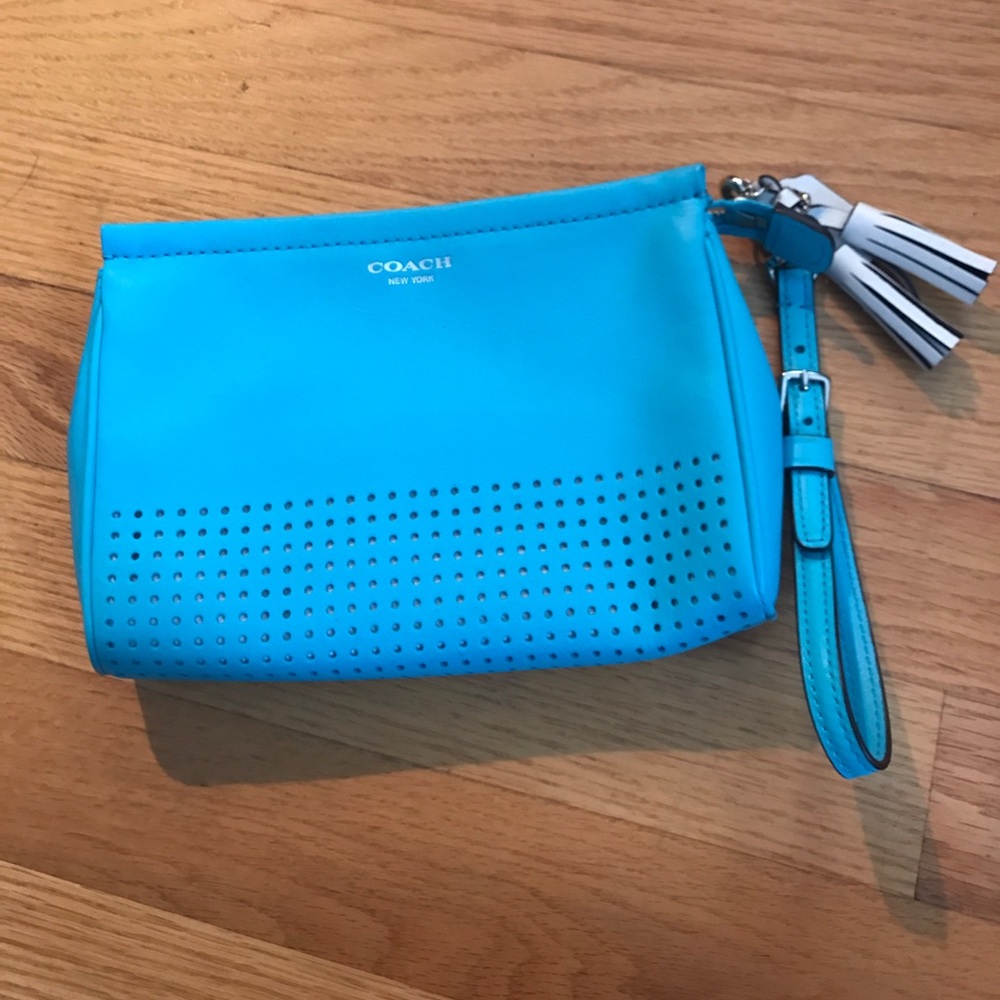 Light blue coach handbag