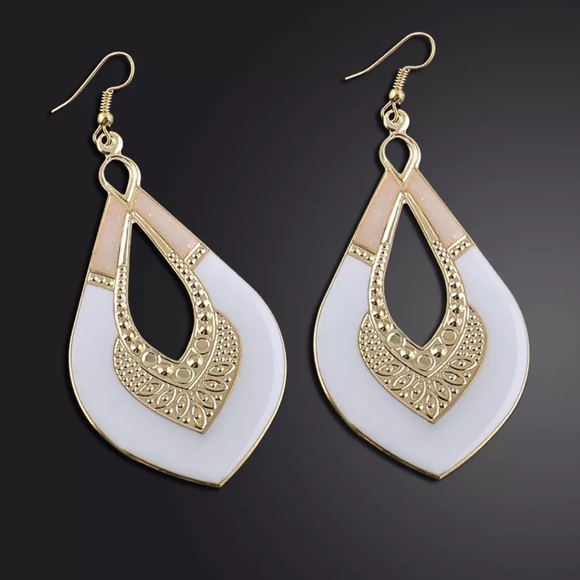Jewelry - 🎈4/$25 White Enamel GOLD EARRINGS Moroccan hoops