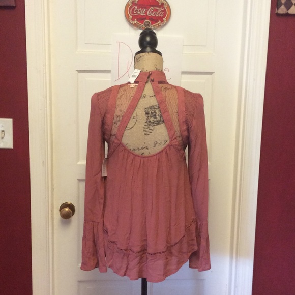 🦉⚡️sale $ final$⚡️🦉Taylor & Sage blouse - Picture 5 of 8