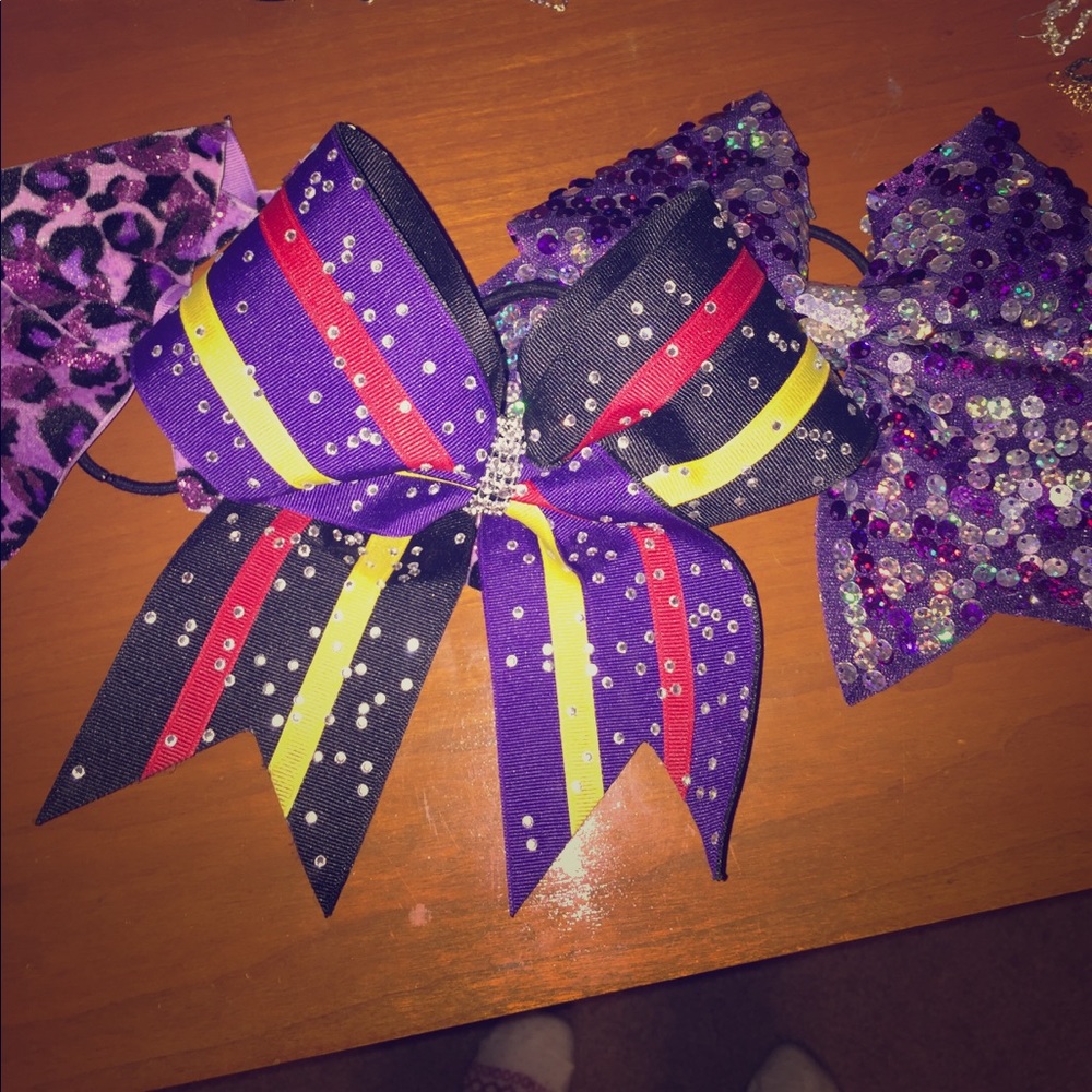 Three purple cheer bows!!