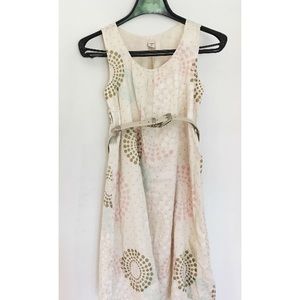 Fun summer dress + belt & necklass